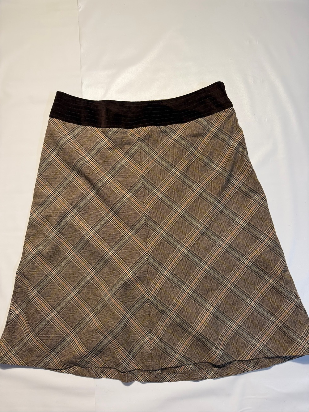 Teenflo Brown Plaid A-Line Skirt with Black Waistband wool blend Sz 10 vintage